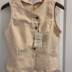 Zara Beige Sleeveless Buttoned Top